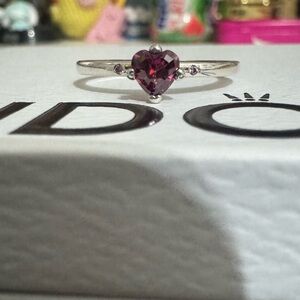 Pandora red heart ring